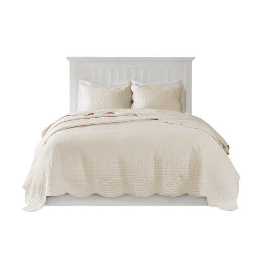 3-Piece Reversible Scalloped Edge Quilt Set - Cream King/Cal King, Lightweight Cottage Style Bedding