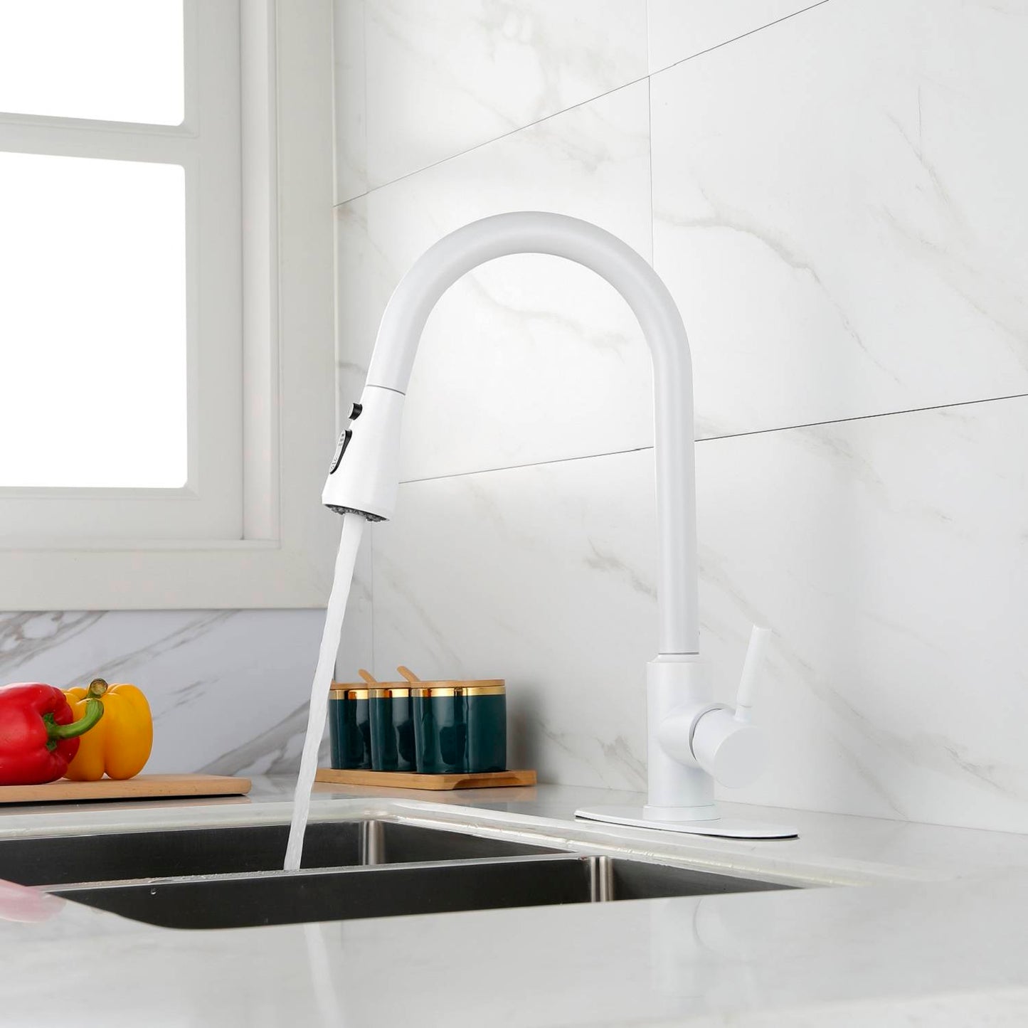 Pull-Down Kitchen Faucet with Sprayer - Single Handle, 3 Spray Modes (White)