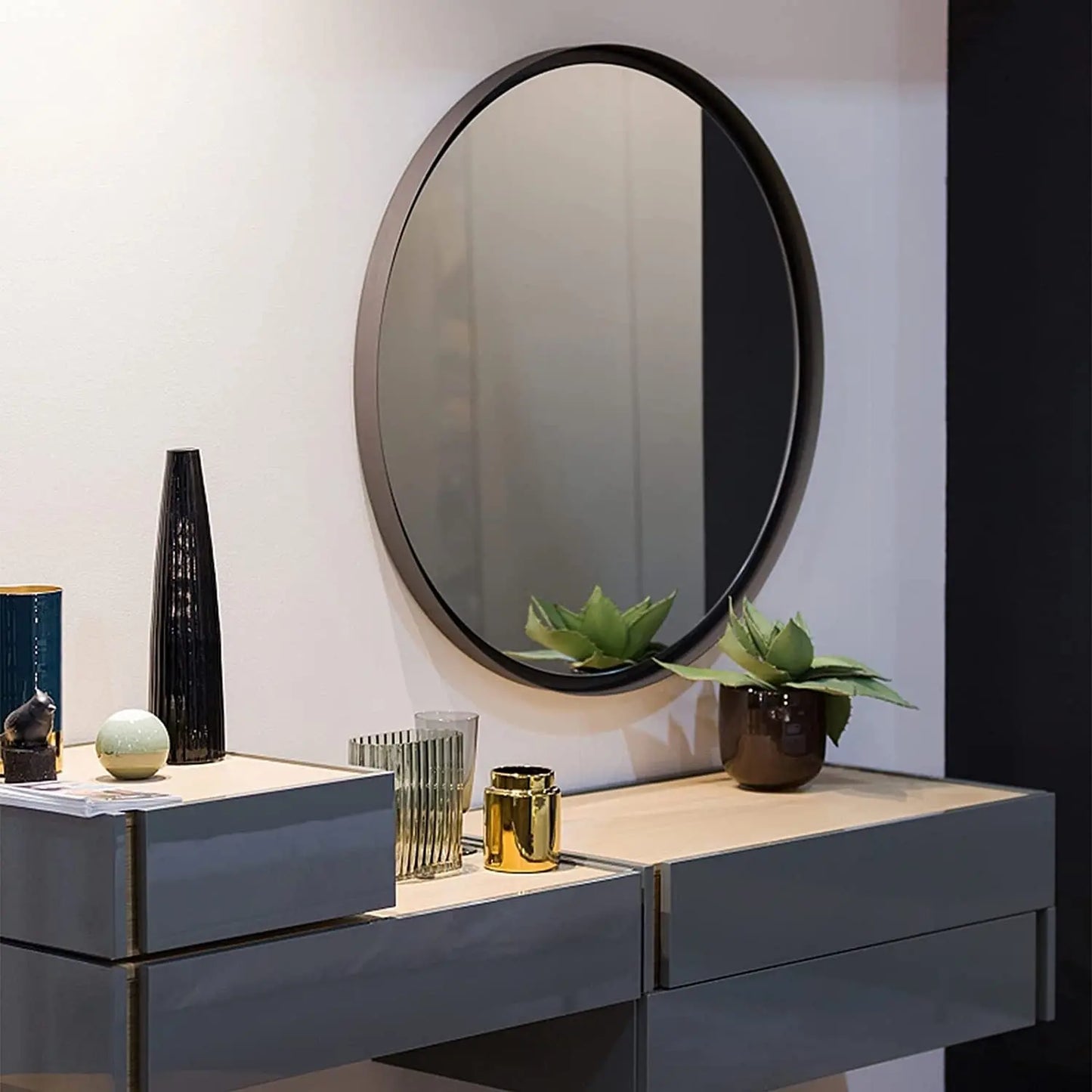 30" Modern Round Wall Mirror – Matte Black Aluminum Frame