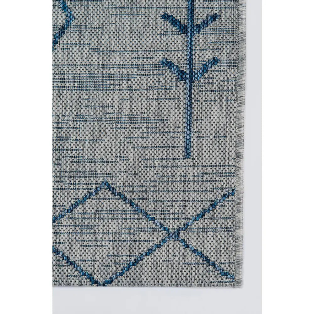 Momeni 7'10" x 10'10" Indoor/Outdoor Southwestern Area Rug – Grey & Blue Geometric Trellis